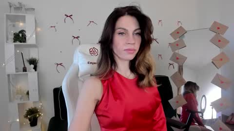 Selena online show from February 14, 8:31 am