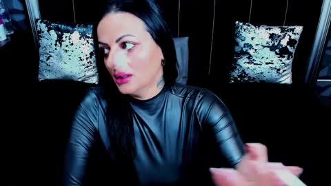 Selene online show from December 29, 5:42 am