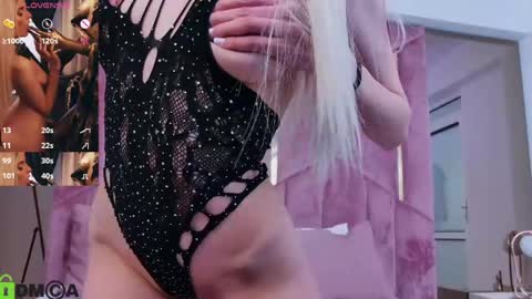 Selena online show from April 14, 5:57 am