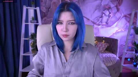 selenairis online show from January 11, 10:04 pm