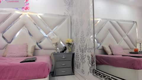 Selena reyess online show from October 22, 5:24 pm