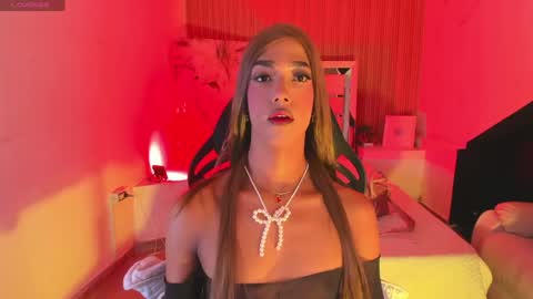 Selena Rogers online show from May 27, 9:01 pm