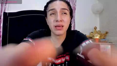 Snapshot of selenasweet19 chatting on January 11, 4:39 am Selena online show from January 11, 4:39 am