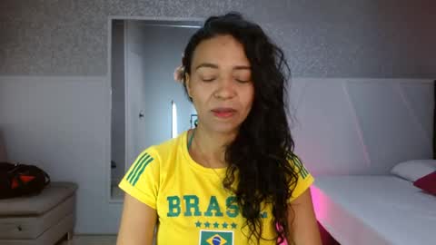 Selene online show from May 7, 2:33 pm
