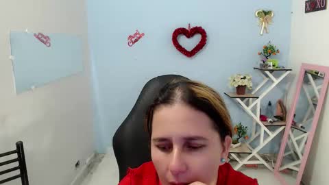 selene online show from March 25, 7:09 pm