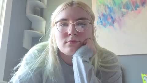 Selene online show from March 29, 6:41 pm