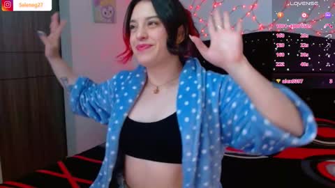 Selene G  online show from November 28, 6:38 am