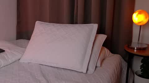 Selene Nova online show from March 3, 9:21 pm