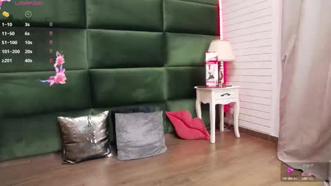 Selen online show from September 22, 4:03 am