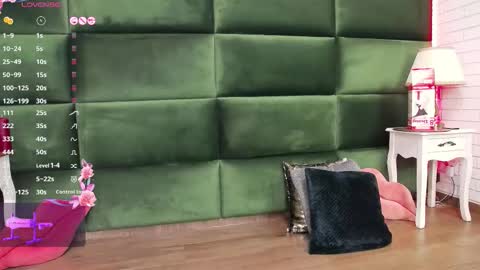 Selen online show from September 26, 4:05 am