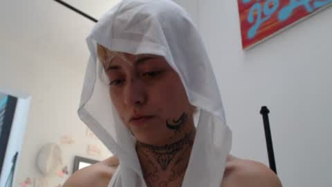 Snapshot of seley222 chatting on July 7, 4:22 pm Ask me online show from July 7, 4:22 pm
