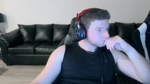selfmademax579471 online show from March 11, 3:05 am
