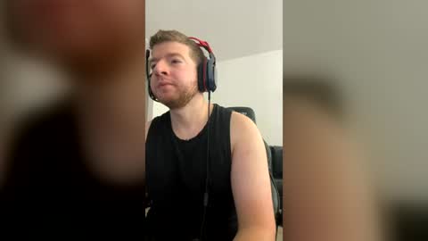 selfmademax579471 online show from July 15, 5:18 pm