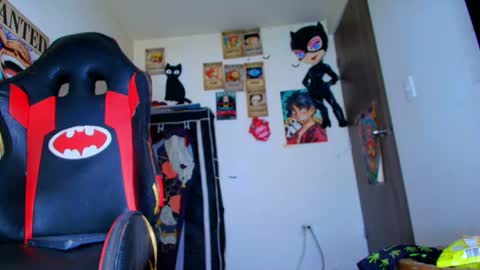  Selinna Kyle  online show from April 13, 12:38 am