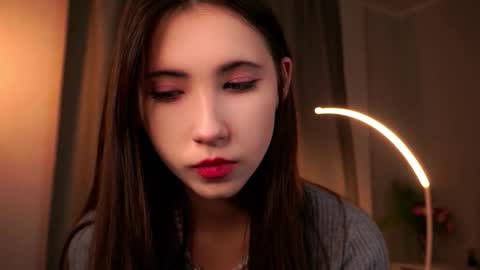 Elizabeth online show from November 28, 3:14 pm