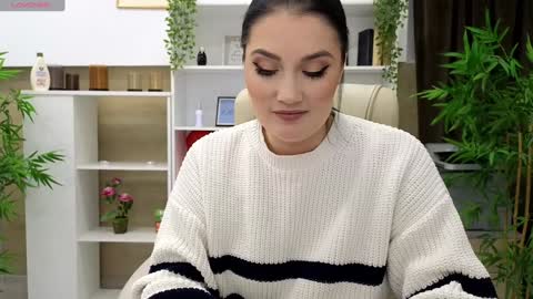 Snapshot of selinesole_ chatting on January 10, 4:51 pm Seline online show from January 10, 4:51 pm