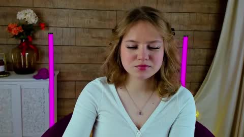 SelinSwarovski online show from March 8, 9:40 pm