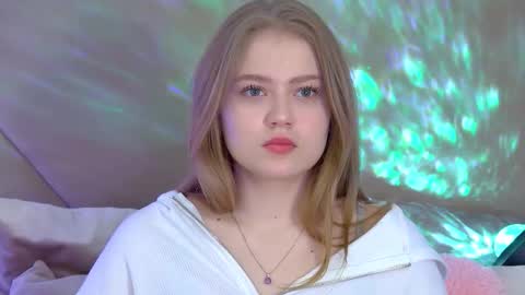 SelinSwarovski online show from October 7, 6:16 pm