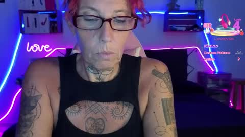 Selvaggia Del Caribe online show from September 22, 4:42 pm