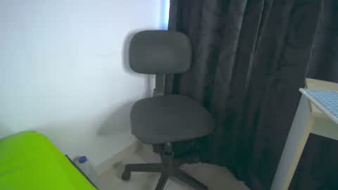 sem_alas online show from January 15, 10:35 pm