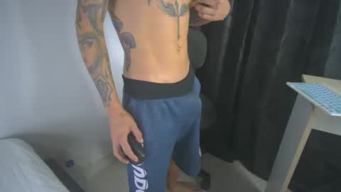 sem_alas online show from February 23, 9:26 pm