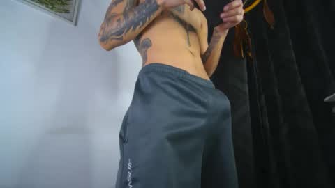 sem_alas online show from September 10, 11:16 pm