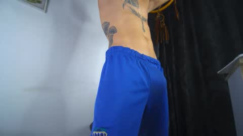 sem_alas online show from September 14, 12:43 am