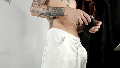 sem_alas online show from October 29, 10:55 pm