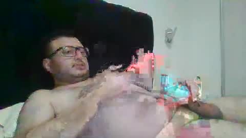 Snapshot of sementalpajero chatting on December 12, 5:10 am sementalpajero online show from December 12, 5:10 am