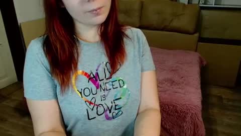 Snapshot of semisweetdream chatting on January 9, 10:41 am Next stream 2912 GMT2 online show from January 9, 10:41 am