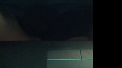 Snapshot of sempre_durissimo chatting on May 7, 9:42 pm sempre_durissimo online show from May 7, 9:42 pm
