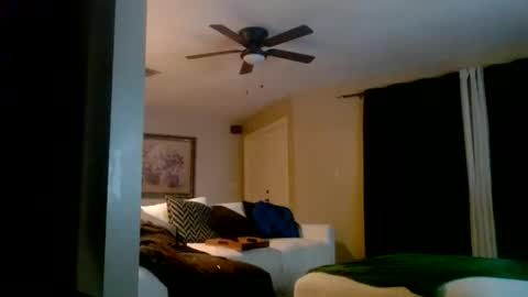 senecathestoic25 online show from January 16, 5:55 am