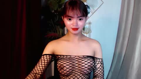 sensational_yeng online show from March 7, 5:32 pm