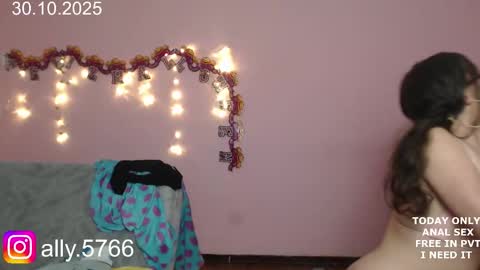 Your Boys online show from October 31, 2:56 am