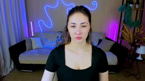 Snapshot of sensitiveheartt chatting on September 28, 7:19 pm sensitiveheartt online show from September 28, 7:19 pm