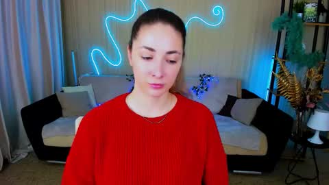 Snapshot of sensitiveheartt chatting on October 6, 7:33 pm sensitiveheartt online show from October 6, 7:33 pm