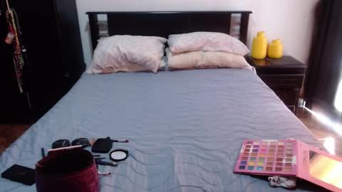 sensual_natalie online show from September 12, 1:44 pm