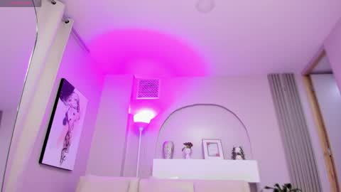 sensual_shanel online show from April 15, 3:02 am