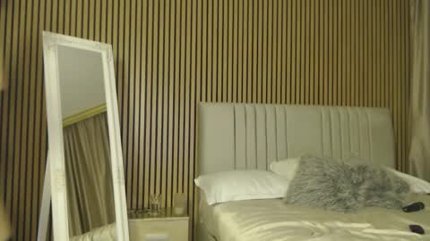 Hallie online show from February 26, 5:12 pm