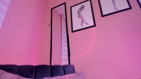 Jane   online show from December 1, 11:54 pm