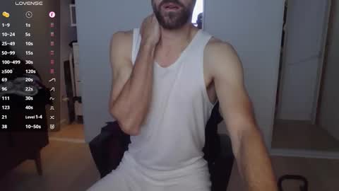 Snapshot of sensuasculine chatting on October 6, 8:34 am Matt online show from October 6, 8:34 am