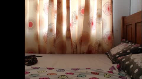 Anne online show from November 25, 11:21 am