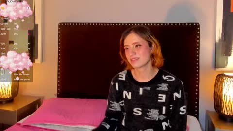 Seraphine star online show from February 20, 7:32 am