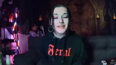 Seraphin Munster online show from October 24, 10:28 pm