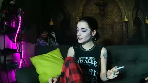 Seraphin Munster online show from October 25, 10:04 pm