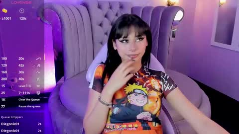 Snapshot of seren_bleck chatting on March 4, 3:22 am Seren Follow me online show from March 4, 3:22 am