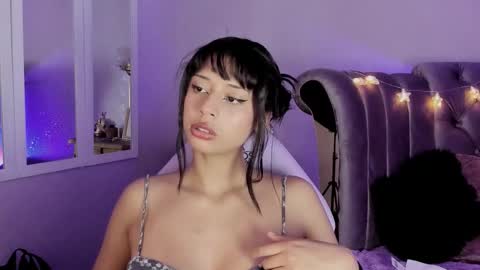 Snapshot of seren_bleck chatting on October 9, 3:04 am Seren Follow me online show from October 9, 3:04 am