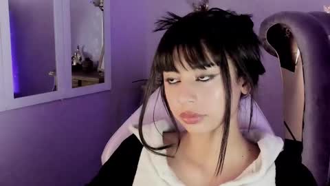 Snapshot of seren_bleck chatting on October 15, 1:50 am Seren Follow me online show from October 15, 1:50 am