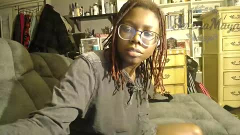 Serena Maya online show from January 20, 8:19 am