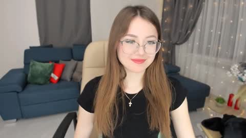 Snapshot of sereneflame chatting on February 5, 4:14 pm Ophelia online show from February 5, 4:14 pm